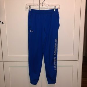 Boys Under Armour athletic pants size M
